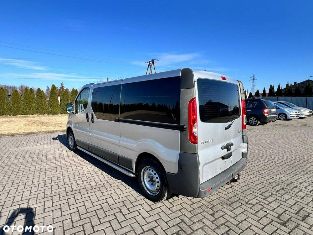 Renault Trafic - 12
