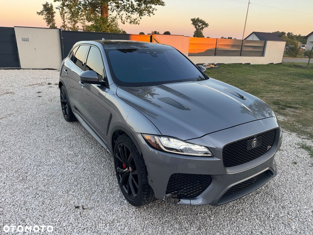 Jaguar F-Pace AWD SVR - 5