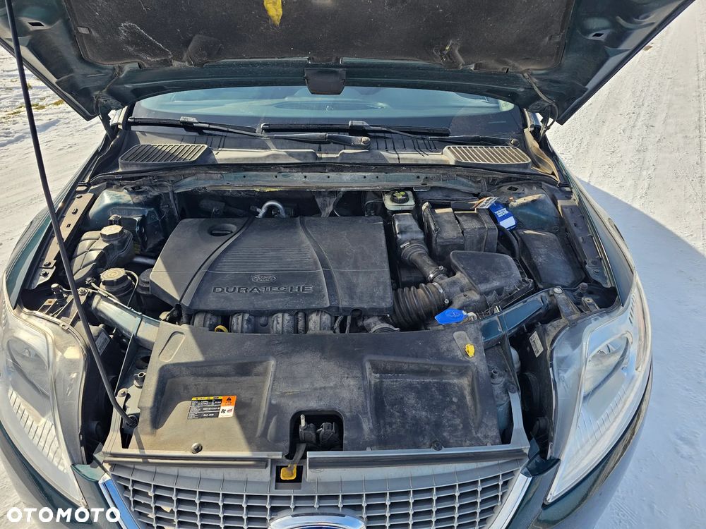 Ford Mondeo 2.0 Titanium - 32