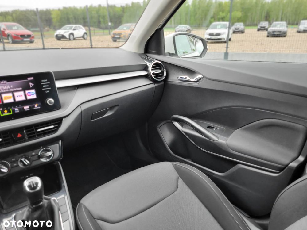 Skoda Fabia 1.0 Ambition - 13
