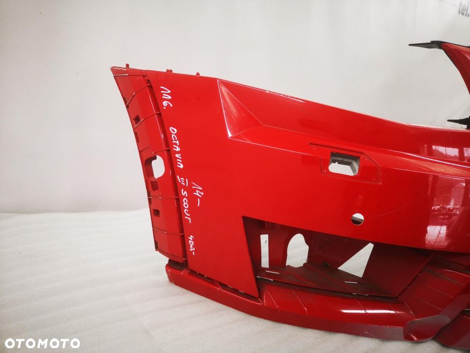 SKODA OCTAVIA III SCOUT ZDERZAK PRZEDNI PRZÓD CZERWONY NA SPRYSKI + 4 X PDC nr aukcji nz116 - 2