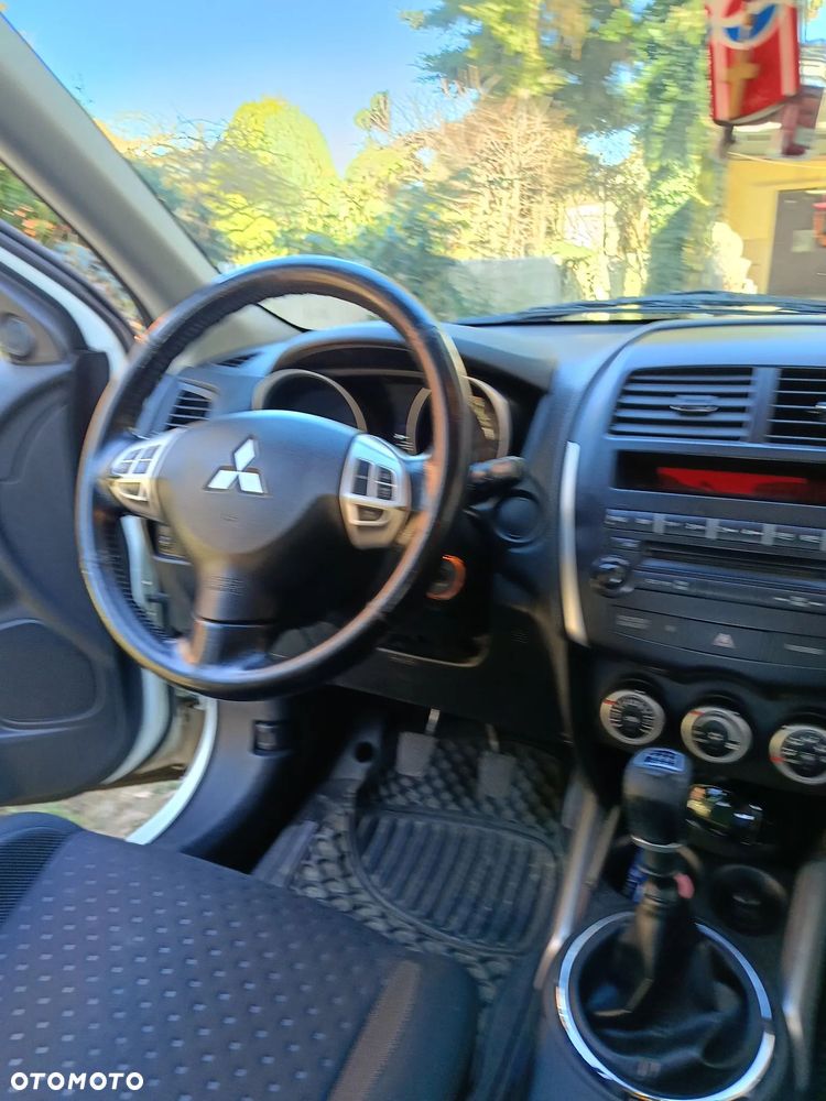 Mitsubishi ASX 1.8 DI-D 2WD Inform - 13