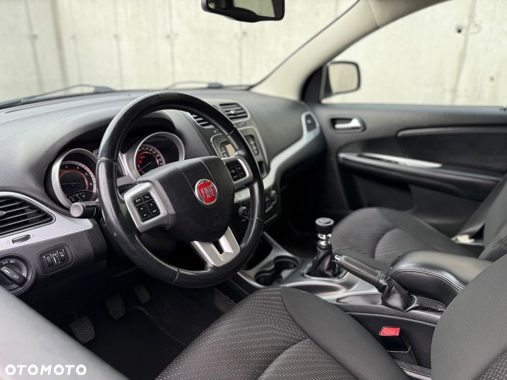 Fiat Freemont 2.0 Multijet Lounge - 13