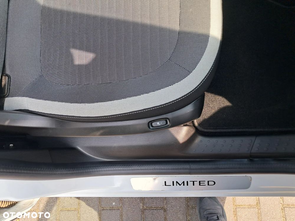 Renault Twingo SCe 70 Start&Stop LIMITED 2018 - 15