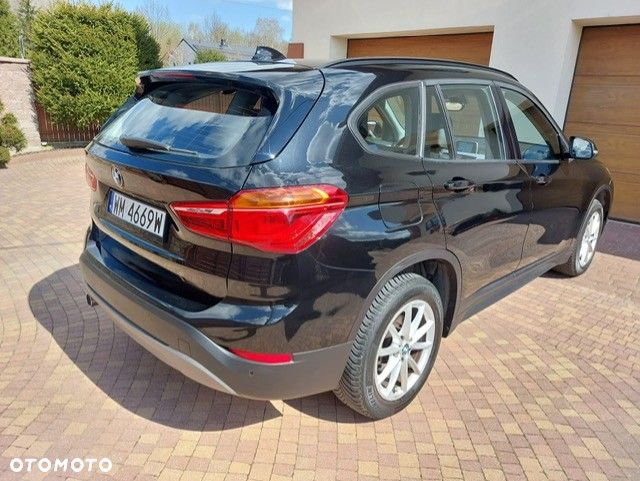 BMW X1 sDrive18i Advantage - 6