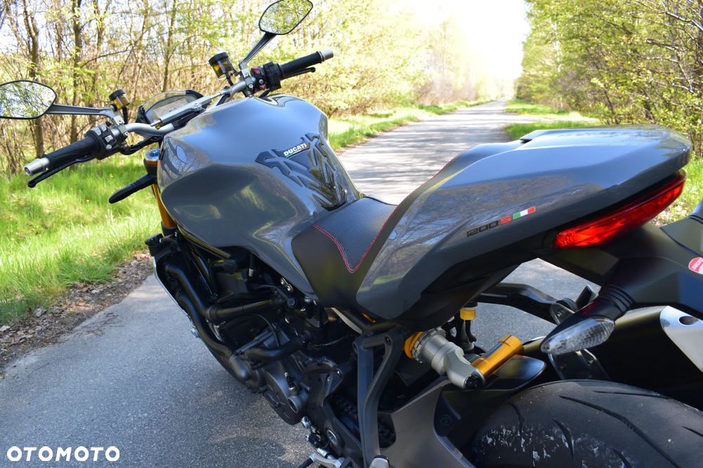 Ducati Monster - 20