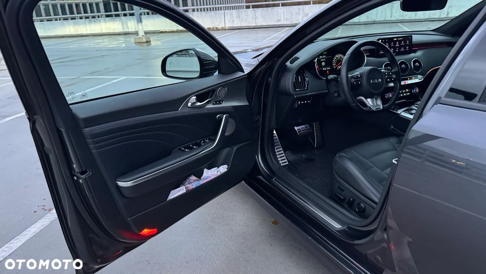 Kia Stinger 3.3 T-GDI V6 GT Prestige Line AWD - 13