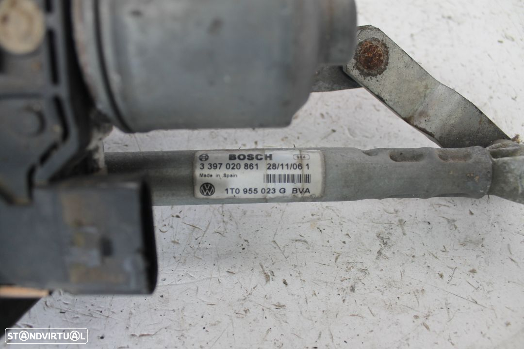 Limpa Para Brisas VW Touran - 4