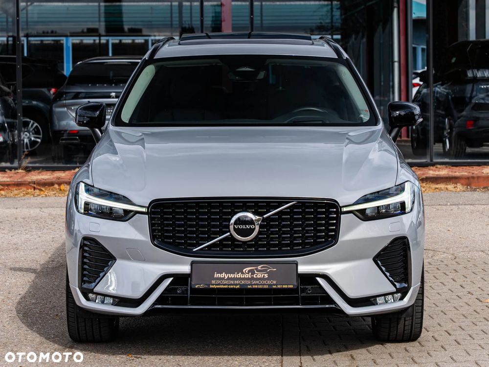 Volvo XC 60 B4 D Plus Dark - 15