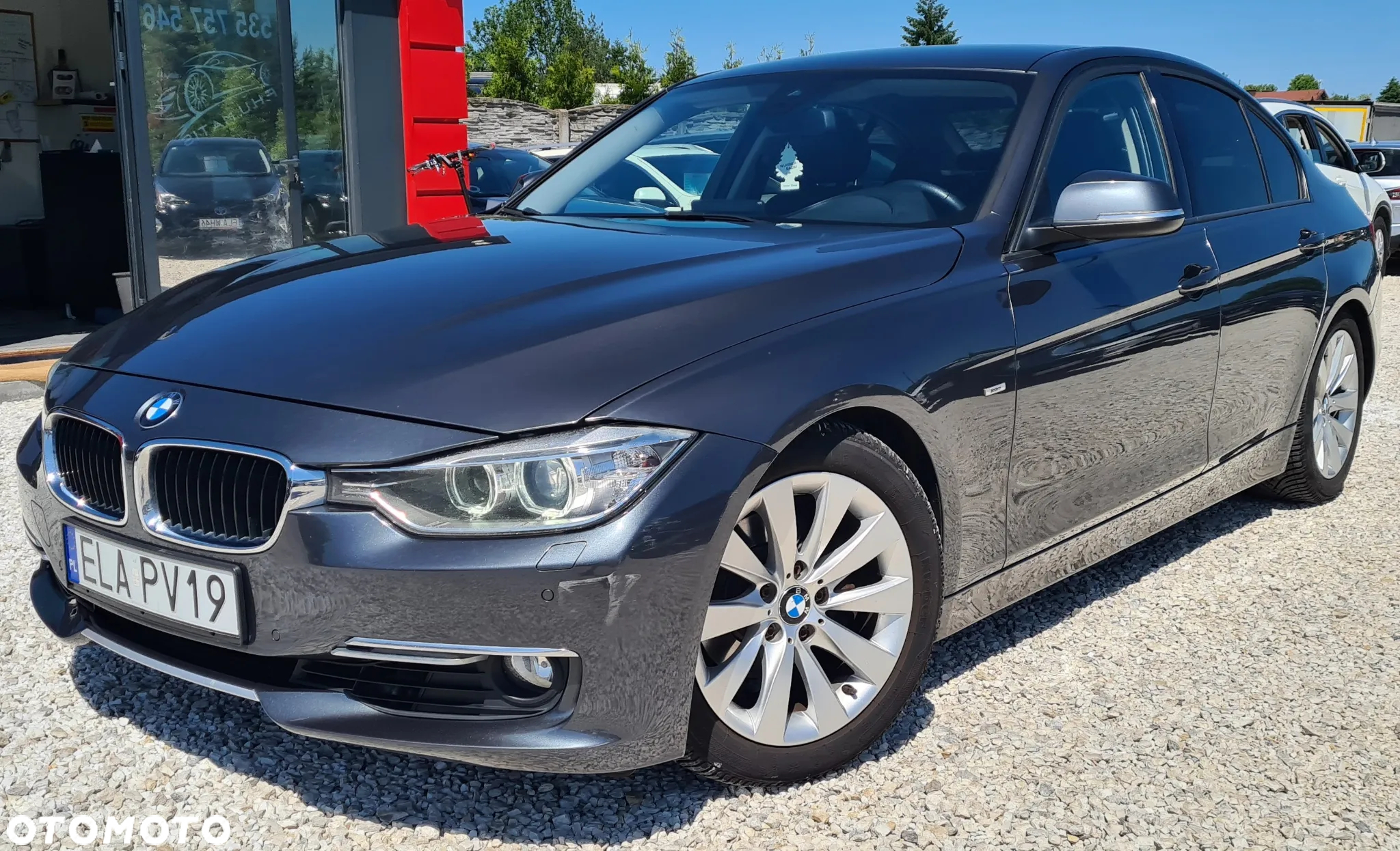BMW Seria 3 - 21