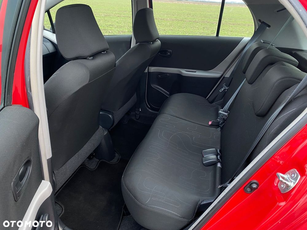 Toyota Yaris 1.33 Luna - 18