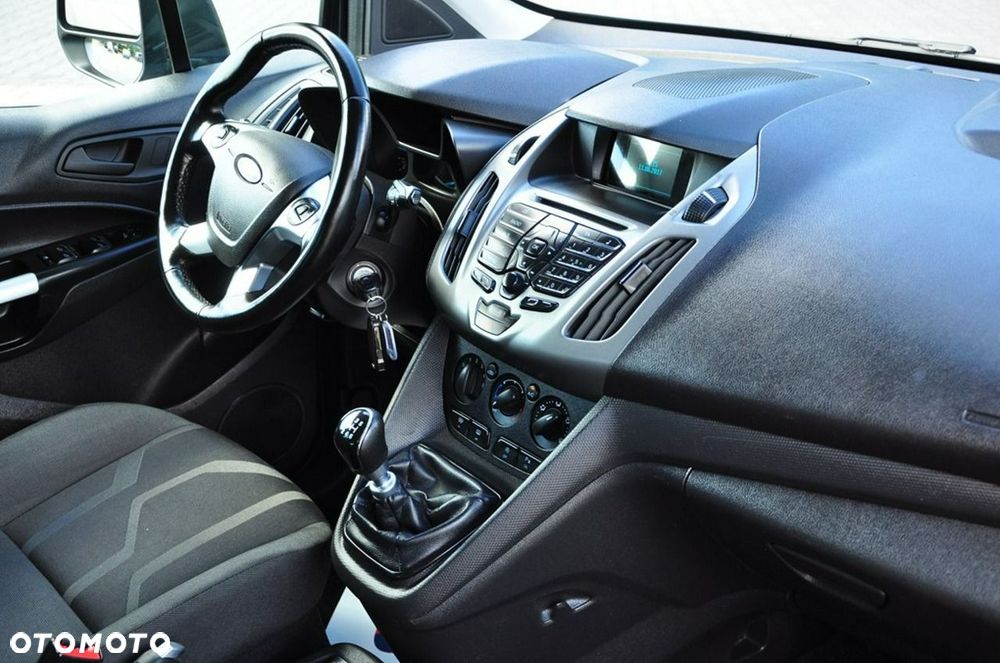 Ford Tourneo Connect - 29