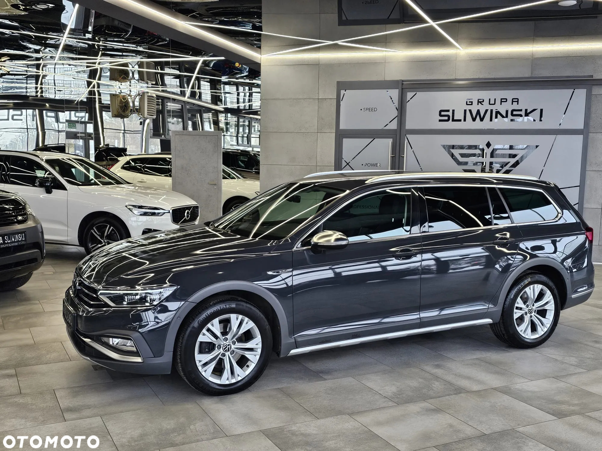 Volkswagen Passat Alltrack 2.0 TDI 4Mot DSG - 3