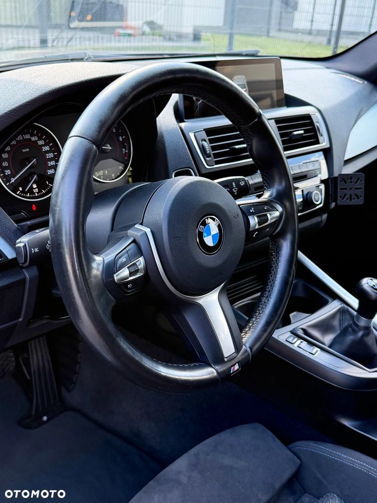 BMW Seria 1 - 23