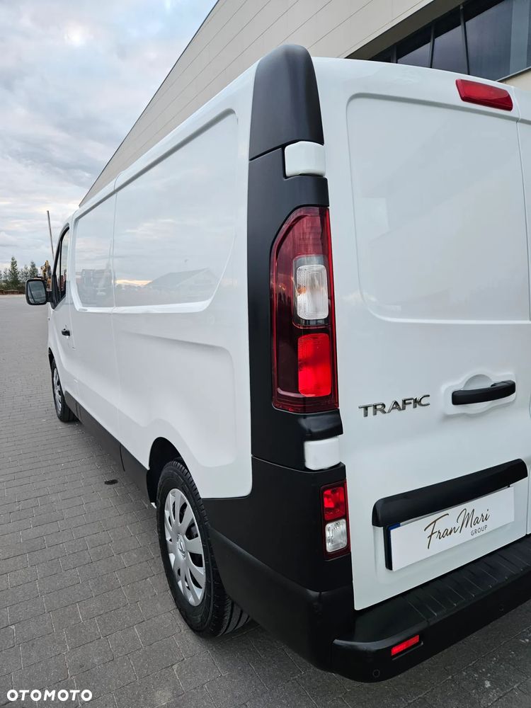 Renault Trafic - 18