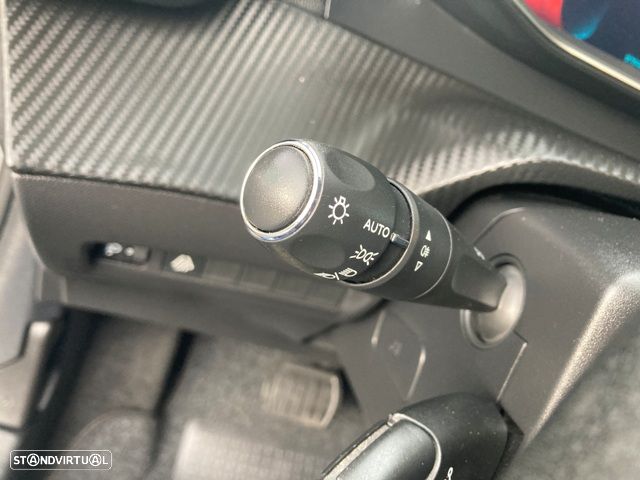 Peugeot e-208 50 kWh Allure - 16