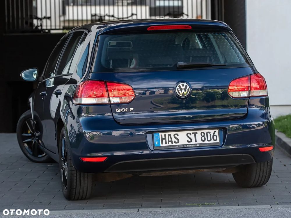Volkswagen Golf - 8