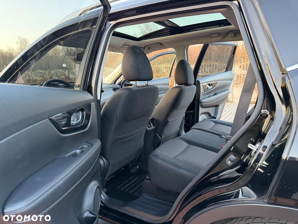 Nissan X-Trail 1.7 dCi ALL-MODE 4x4i Xtronic Tekna - 13