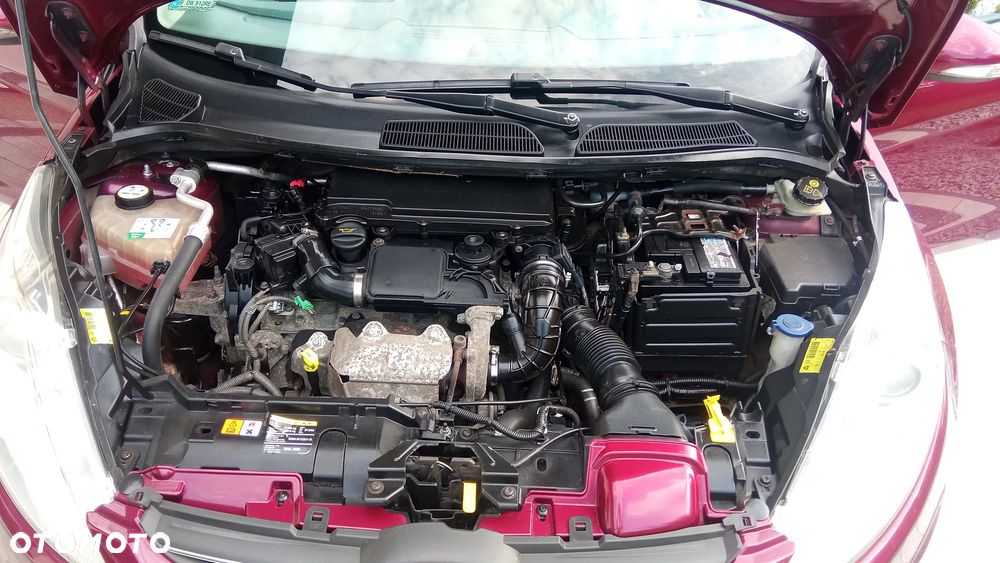 Ford Fiesta 1.4 TDCi Titanium - 23