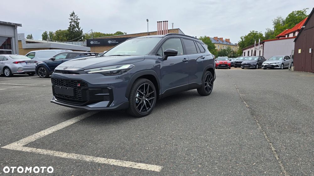 Toyota Corolla Cross 2.0 Hybrid GR Sport - 1
