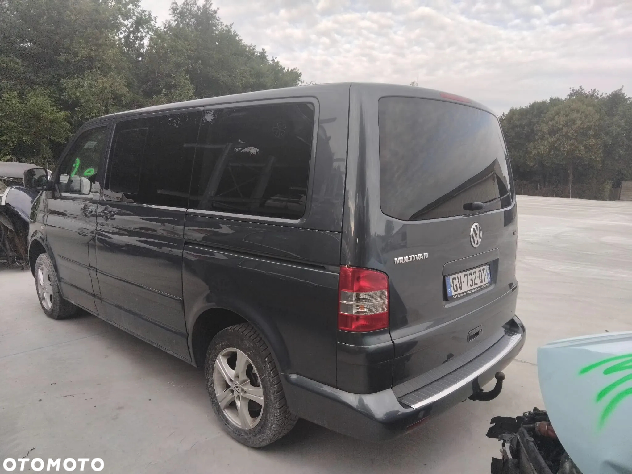 Volkswagen Multivan - 3