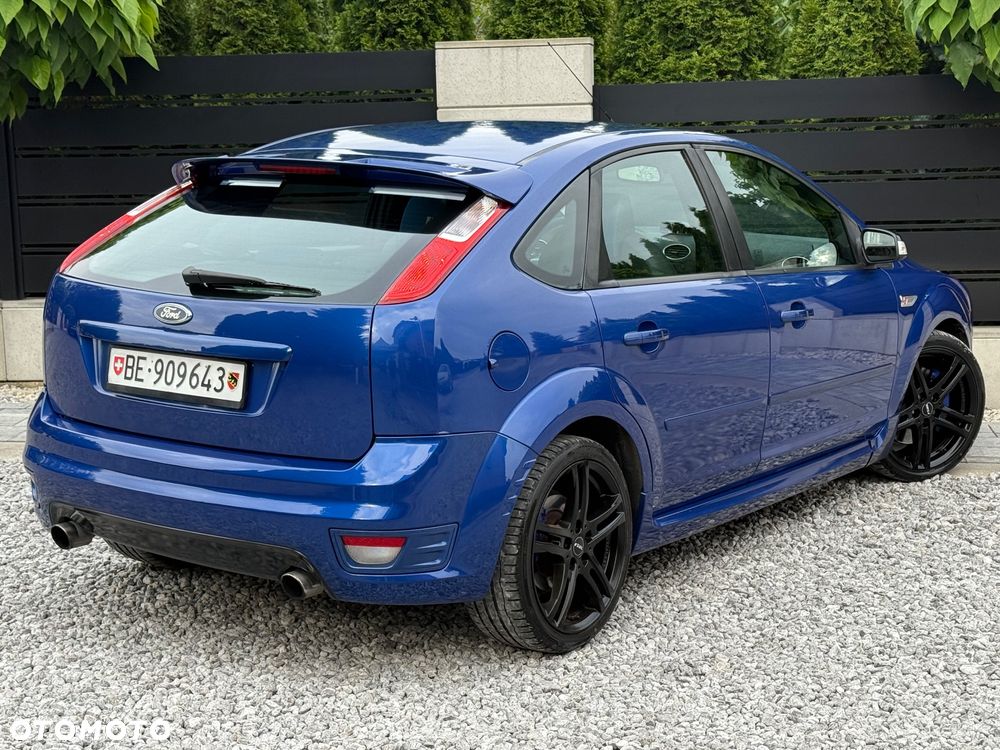 Ford Focus 2.5 ST - 9