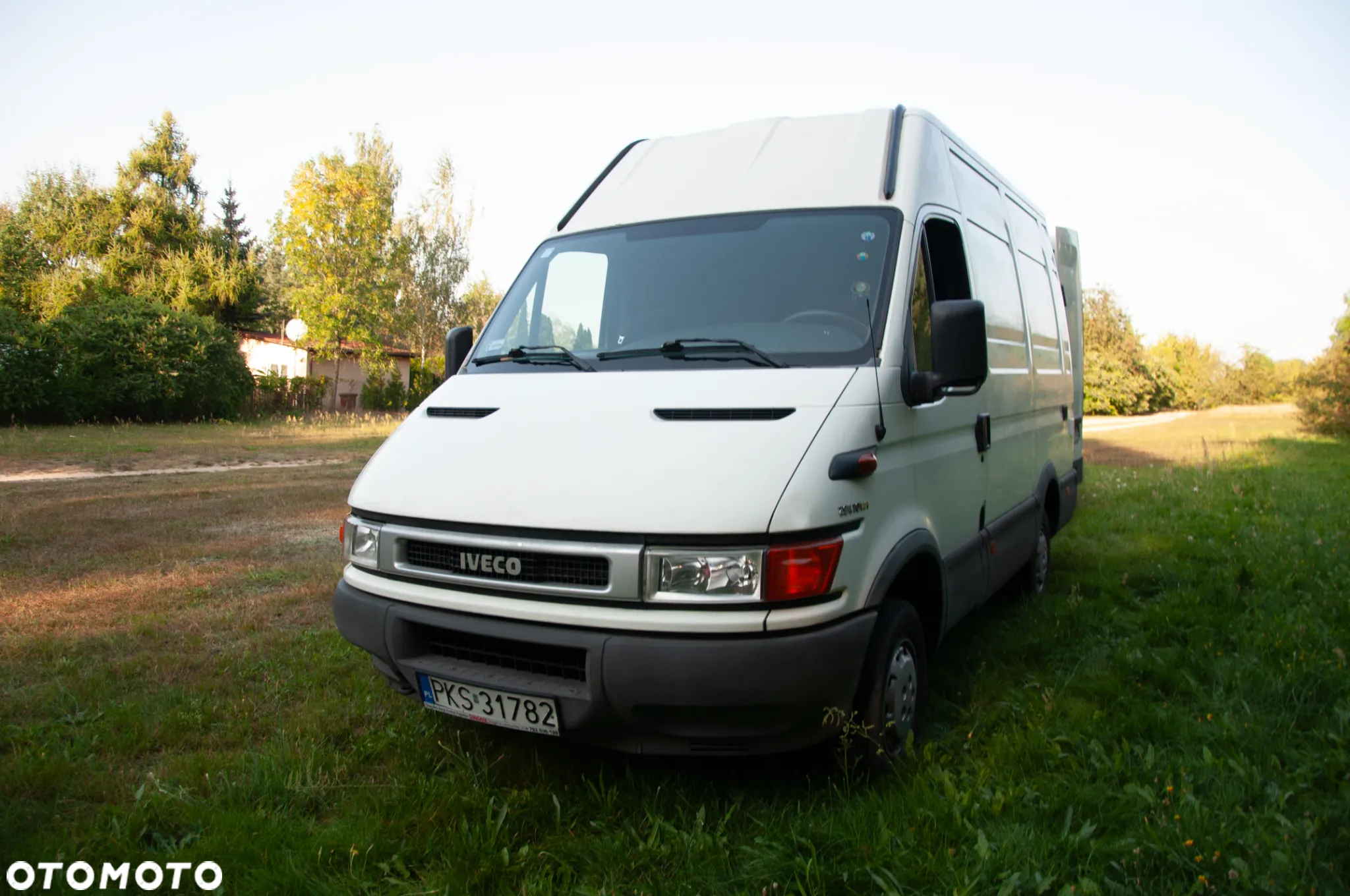 Iveco samochód ciężarowy - 14