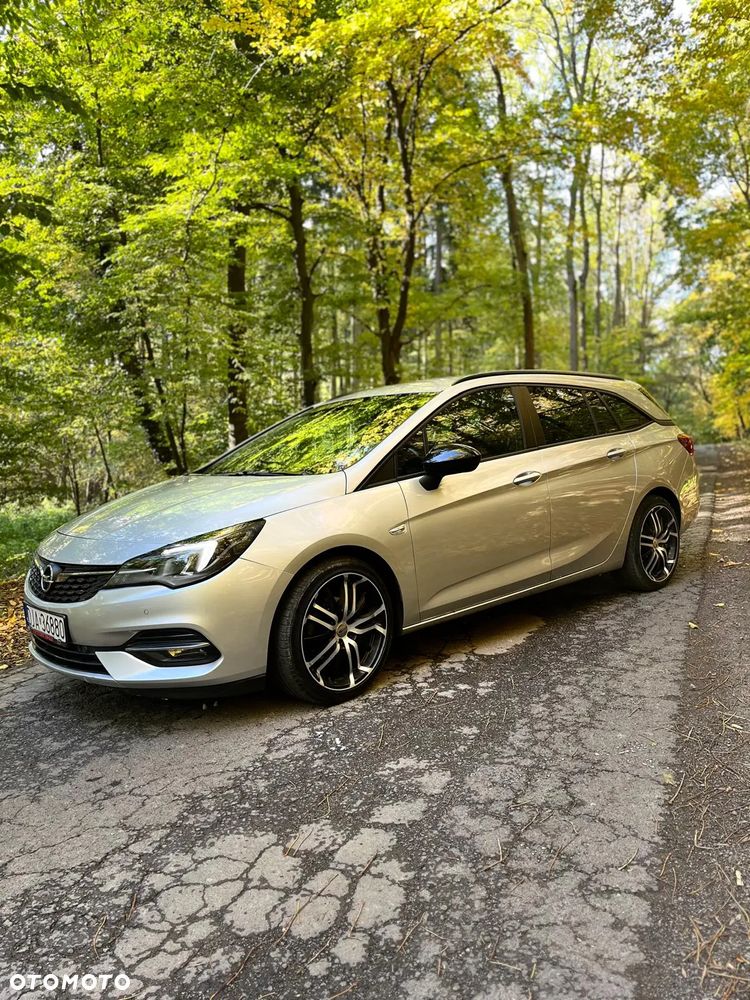 Opel Astra 1.2 T Elegance S&S - 3