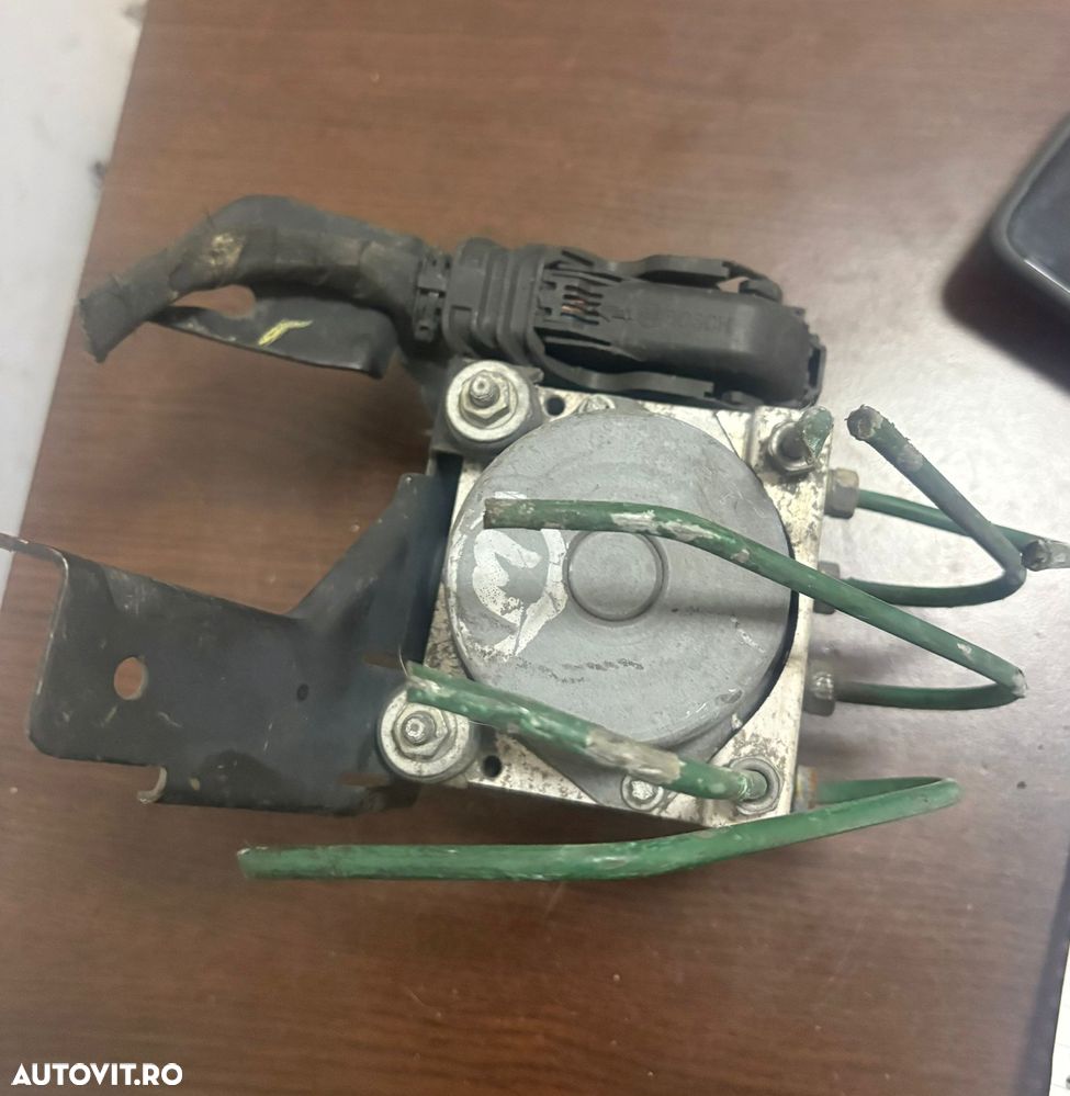 Pompă ABS Dacia Duster  Megane 2 Nissan Qashqai J10 8200846463 0265232384 - 2