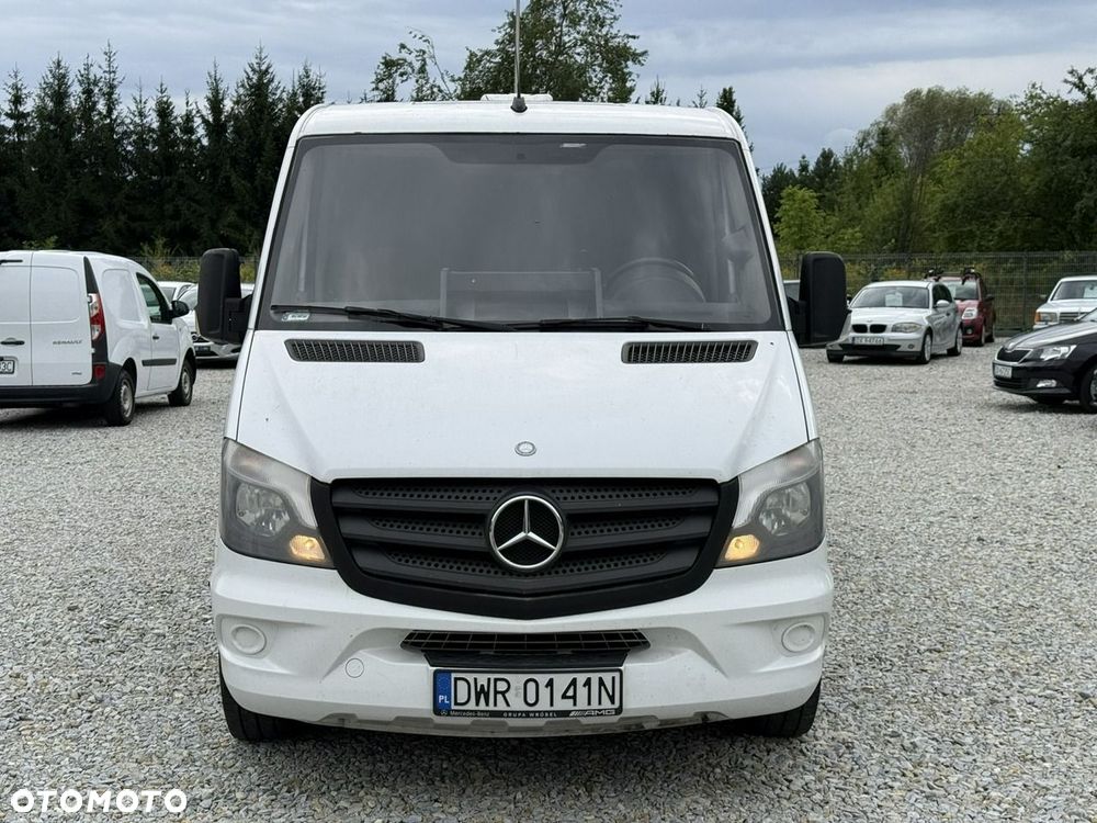 Mercedes-Benz Sprinter - 2