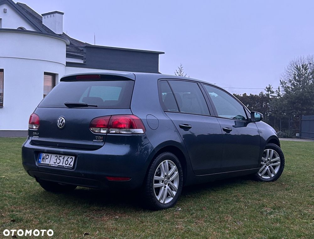 Volkswagen Golf 1.6 TDI BlueMot Comfortline - 6