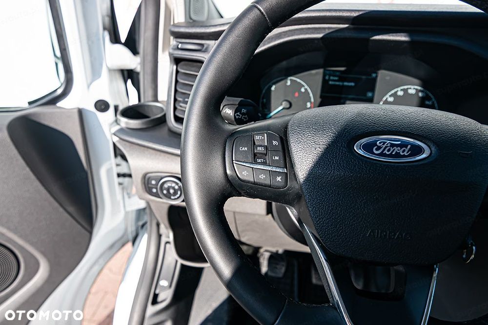 Ford Transit Custom - 16