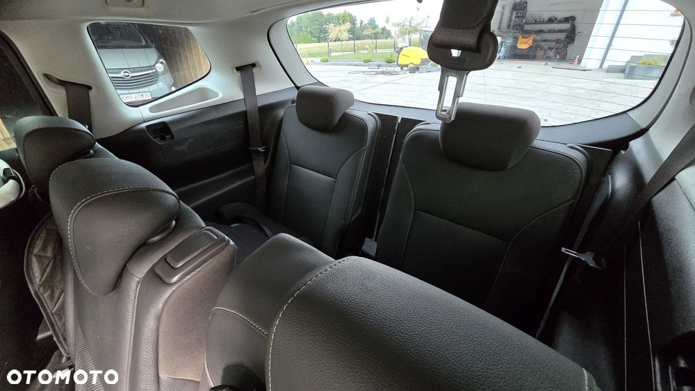 Opel Zafira - 6