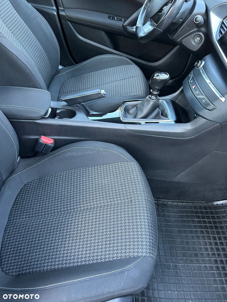 Peugeot 308 1.5 BlueHDi Active S&S - 12