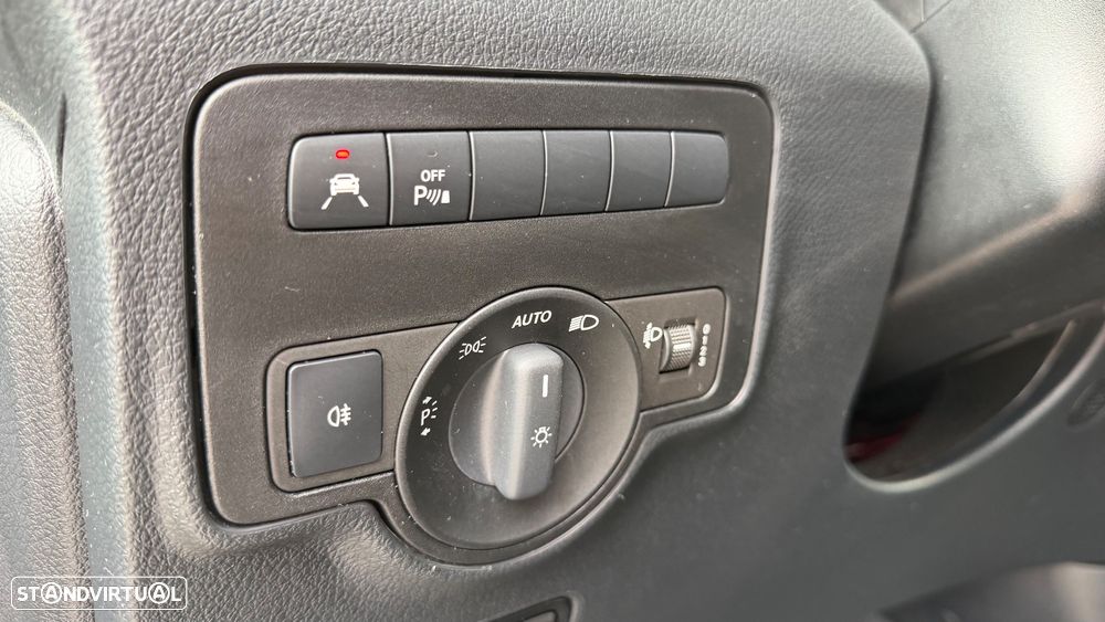 Mercedes-Benz Vito Tourer Longa Aut. SELECT - 21