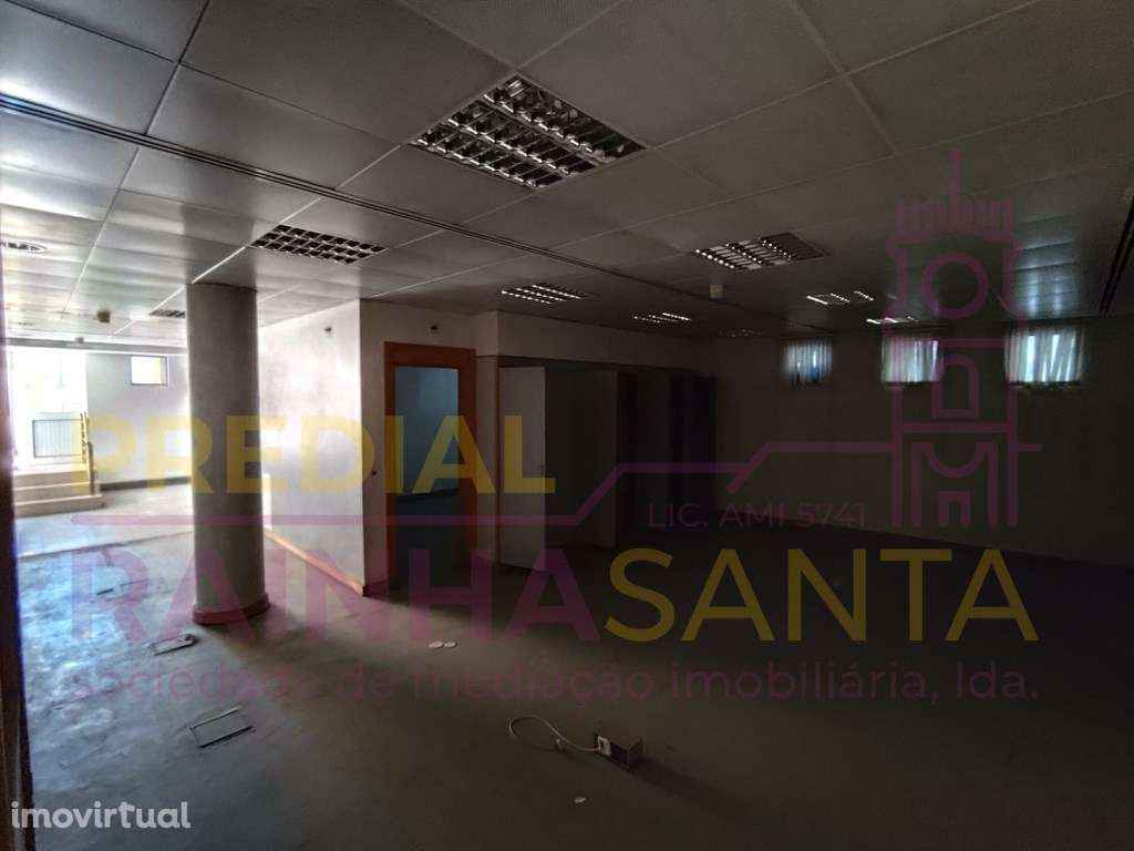 Lojas ou escritórios independentes - Amiais de Baixo - Grande imagem: 4/12