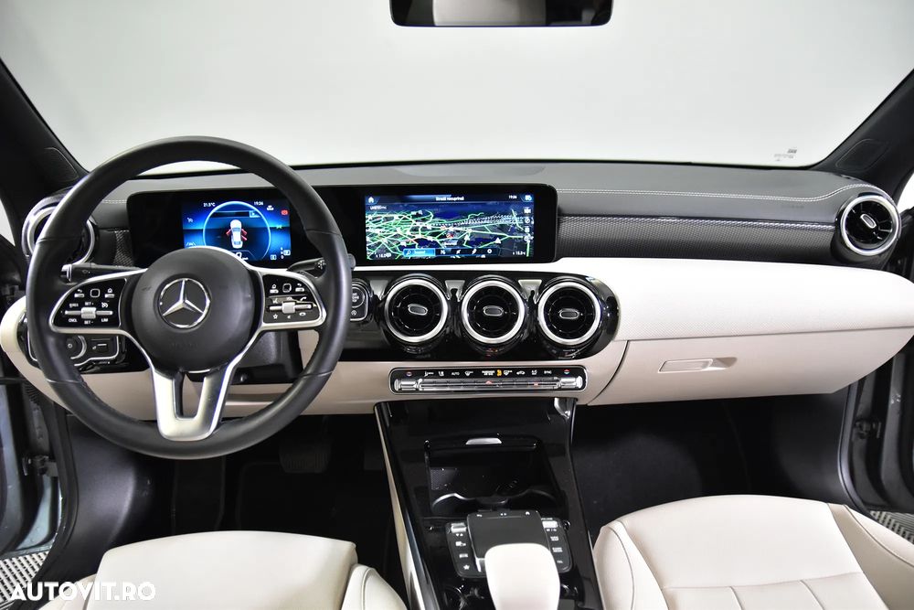 Mercedes-Benz CLA 220 d Coupe Aut. - 10