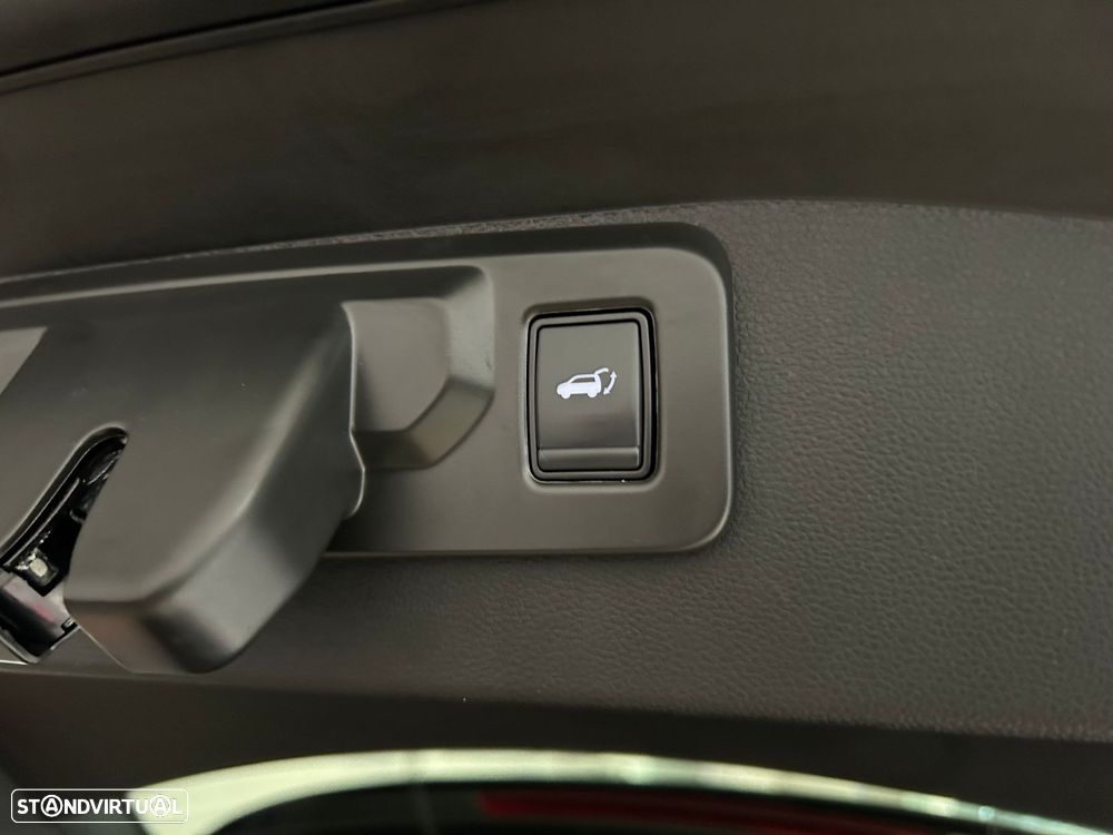 Renault Austral 1.2 E-Tech Techno Espirit - 20