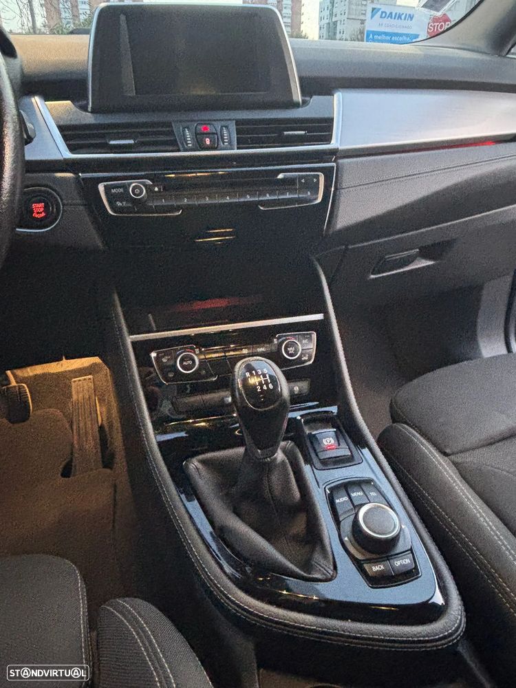 BMW 216 Gran Tourer d Line Sport - 15