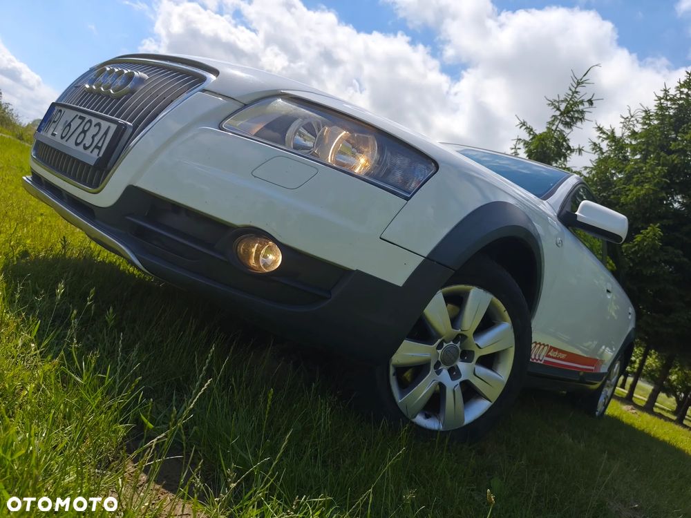 Audi A6 Allroad - 14