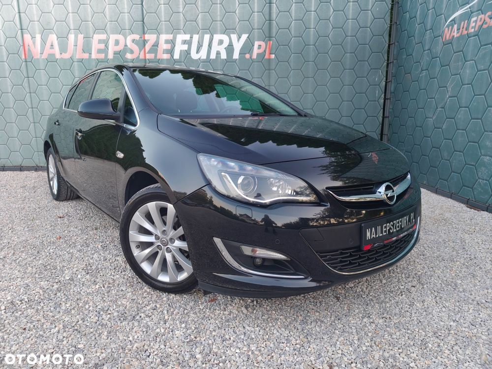 Opel Astra 1.4 Turbo Exklusiv - 2