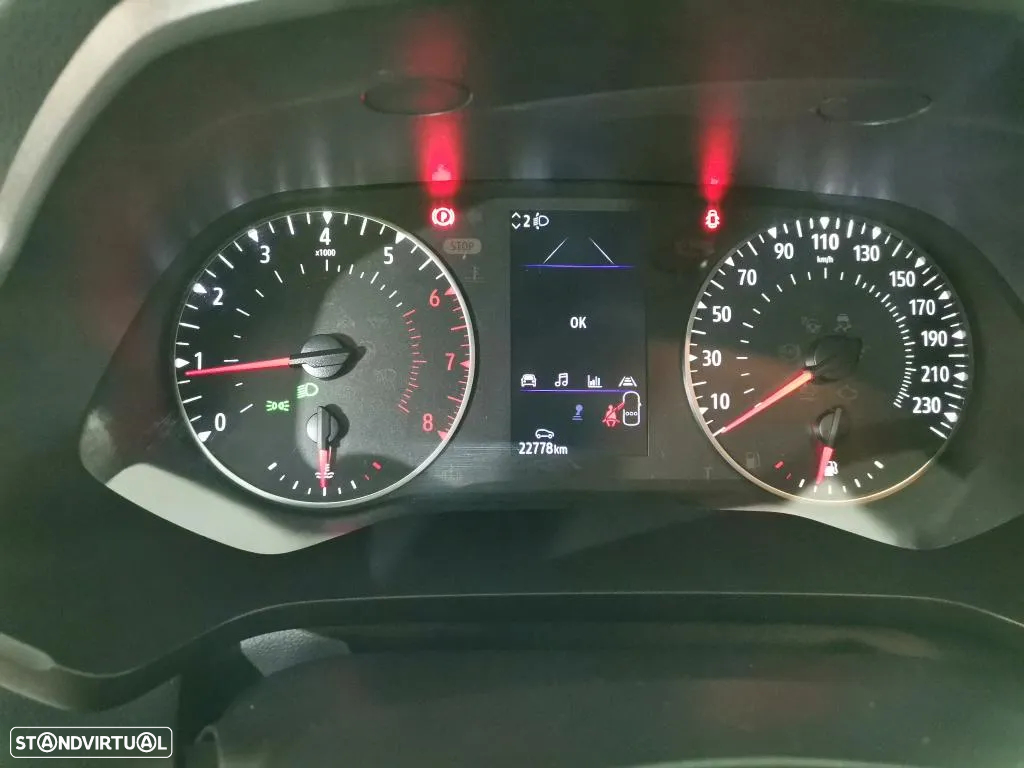 Renault Captur 1.0 TCe Equilibre Bi-Fuel - 8