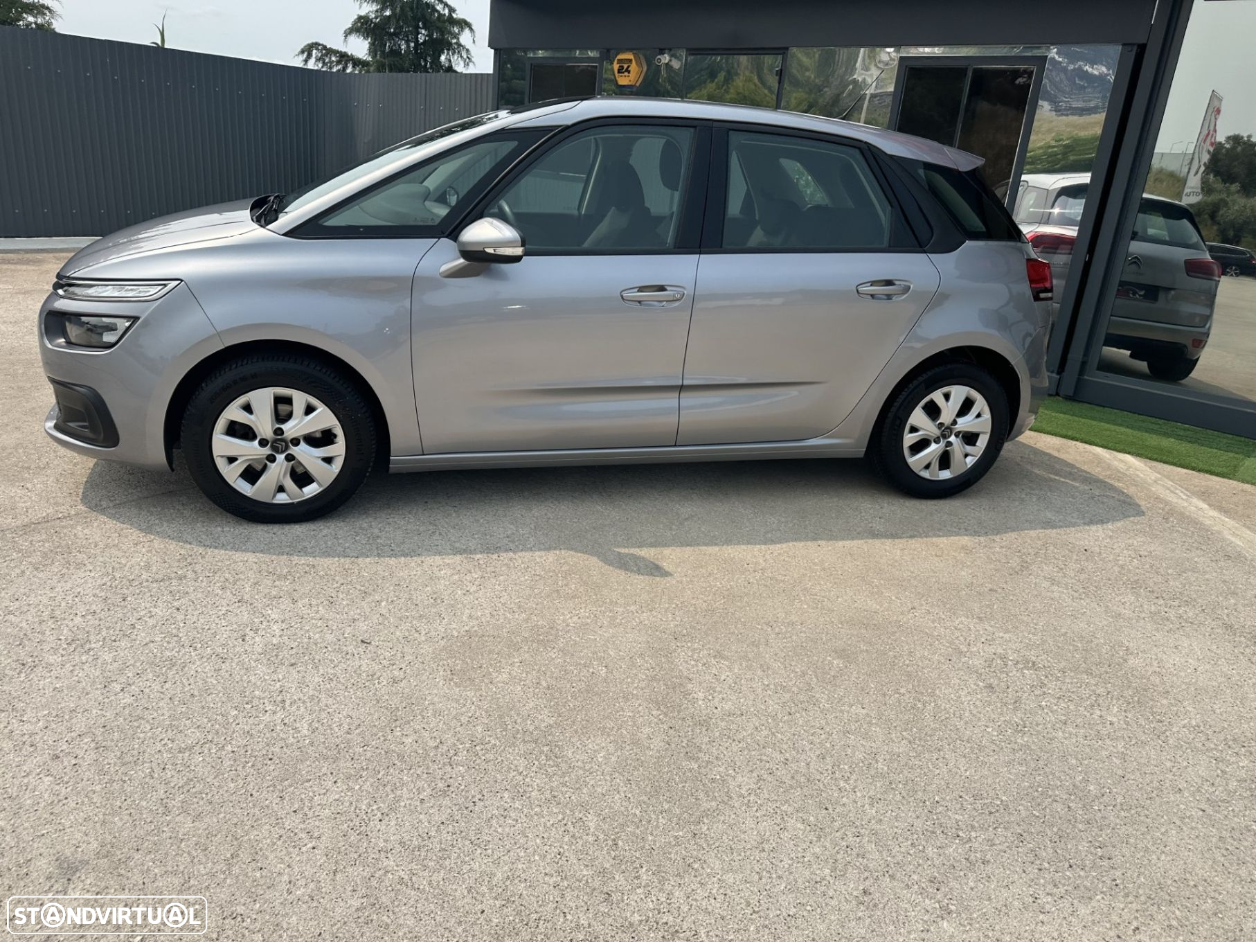 Citroën C4 Spacetourer 1.5 BlueHDi Feel EAT8 - 5