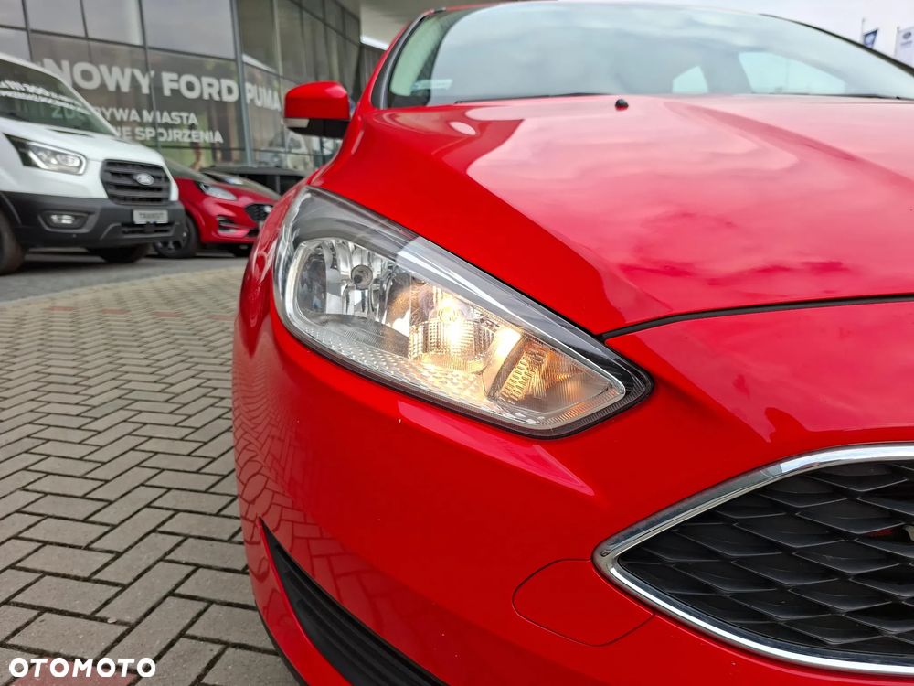 Ford Focus 1.6 Trend - 9