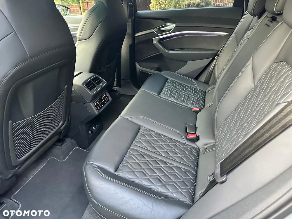Audi e-tron S Quattro - 14