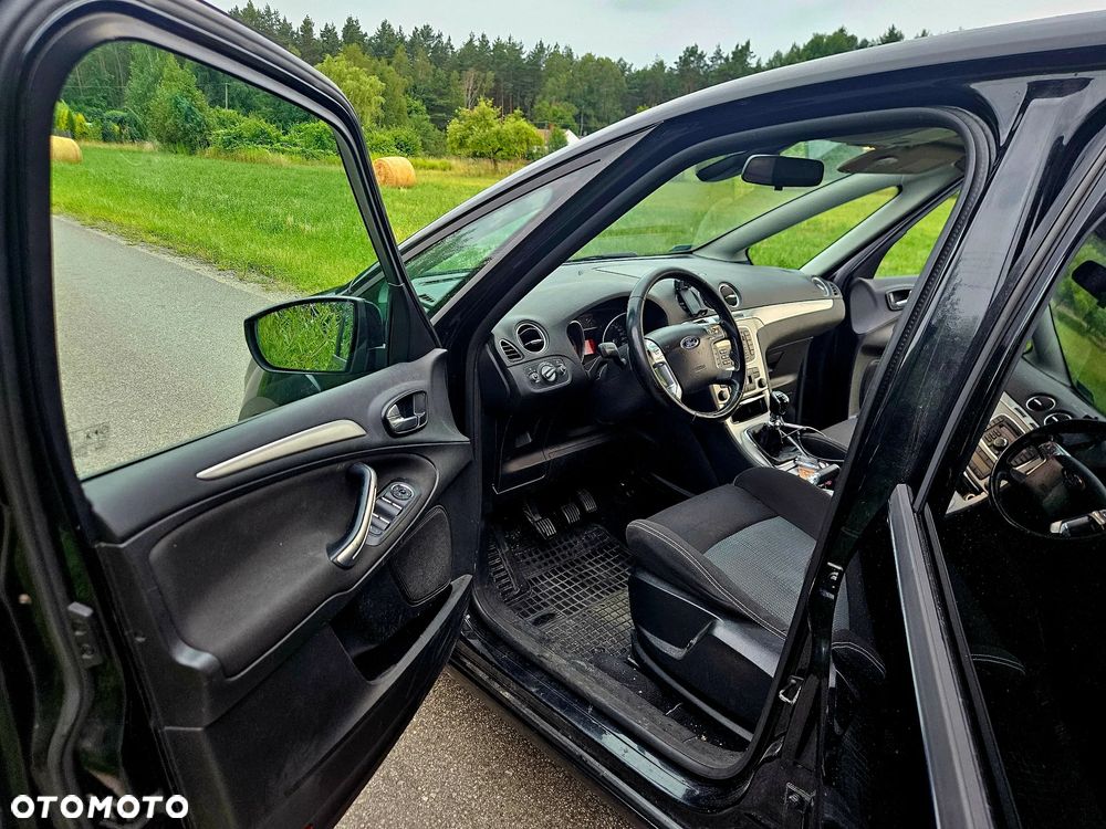 Ford S-Max - 9