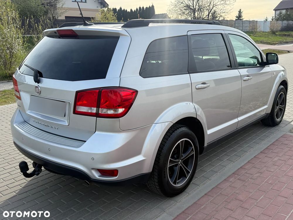 Fiat Freemont 2.0 Multijet 16V DPF Automatik Allrad Lounge - 8