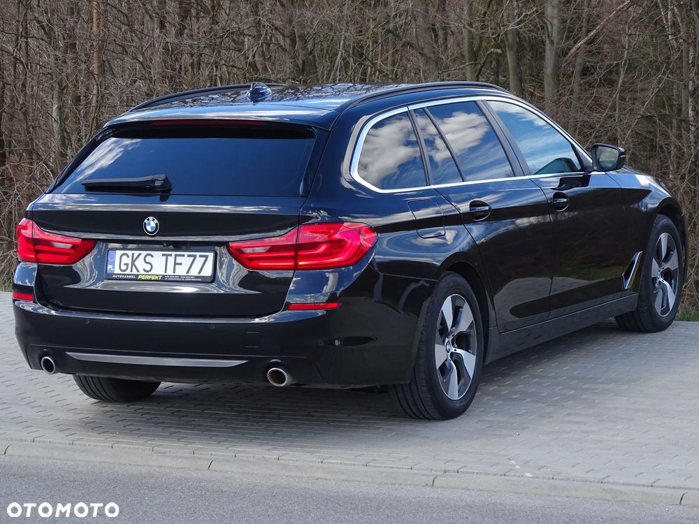 BMW Seria 5 520d - 10