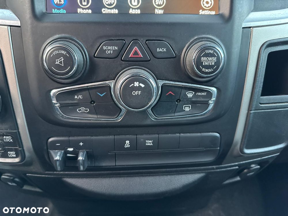 Dodge RAM 5.7 4x4 - 18
