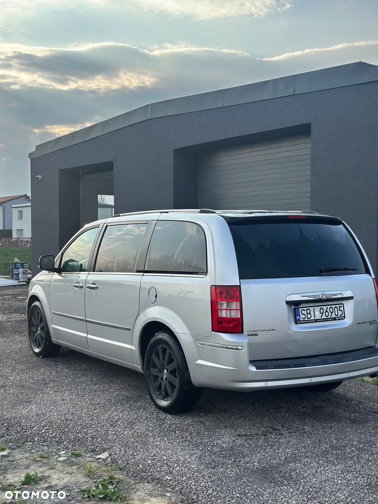 Chrysler Grand Voyager 2.8 CRD Limited - 6